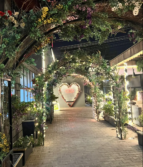Cafe Nova ambiance